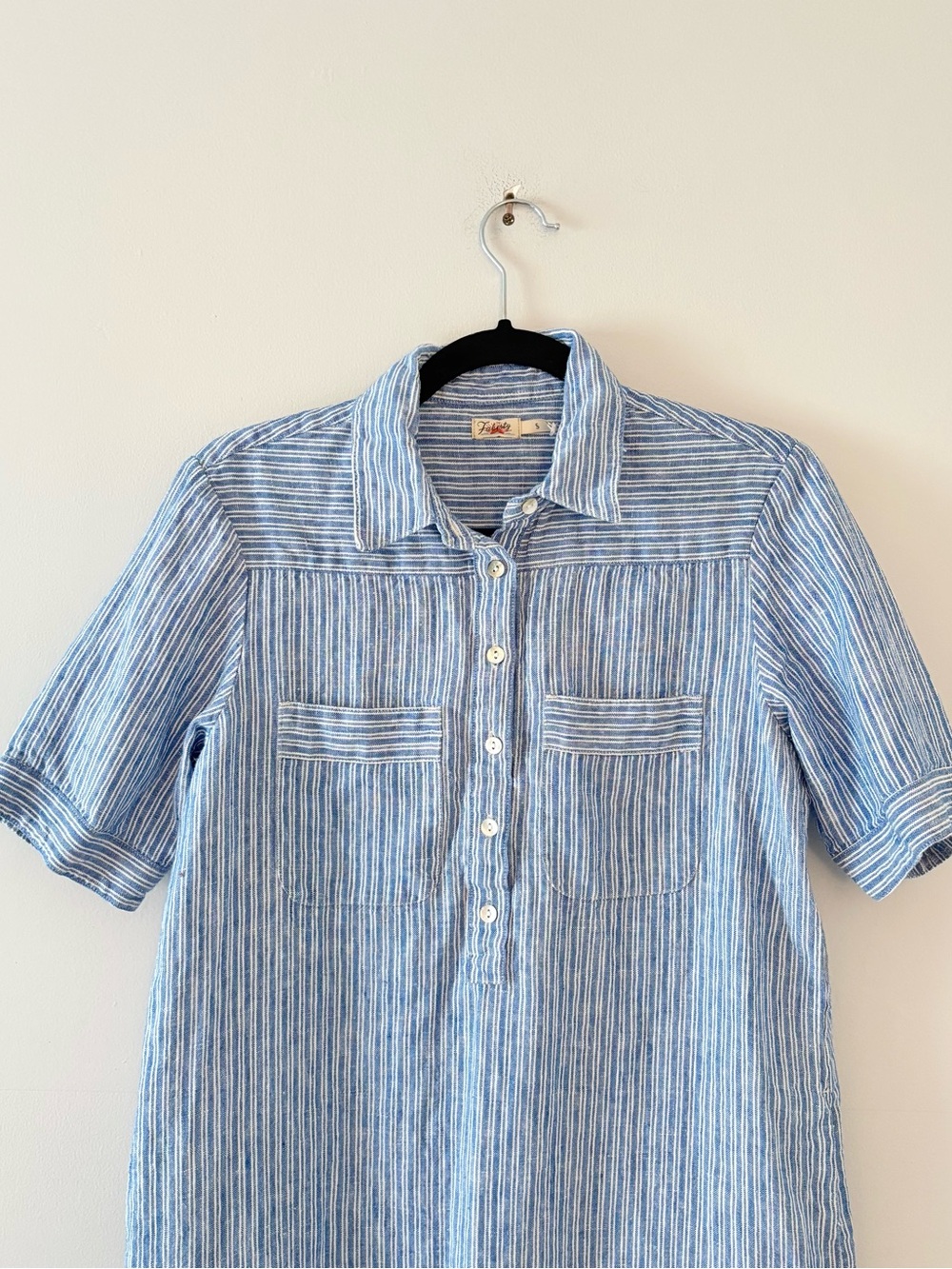 Faherty Rae Linen Rae Skyway Railroad Stripe Short Sleeve Mini Button-Up - Picture 3 of 8
